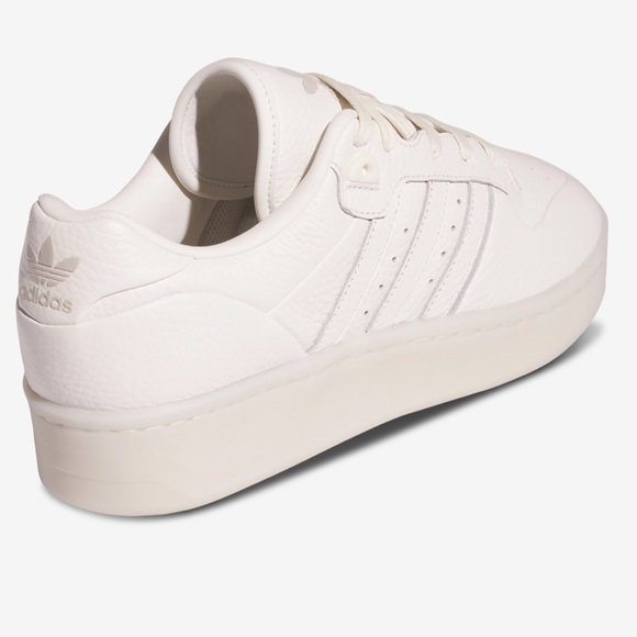 ADIDAS Rivalry Lux Low, Unisex, M10/W11, Brand New - Picture 2 of 4